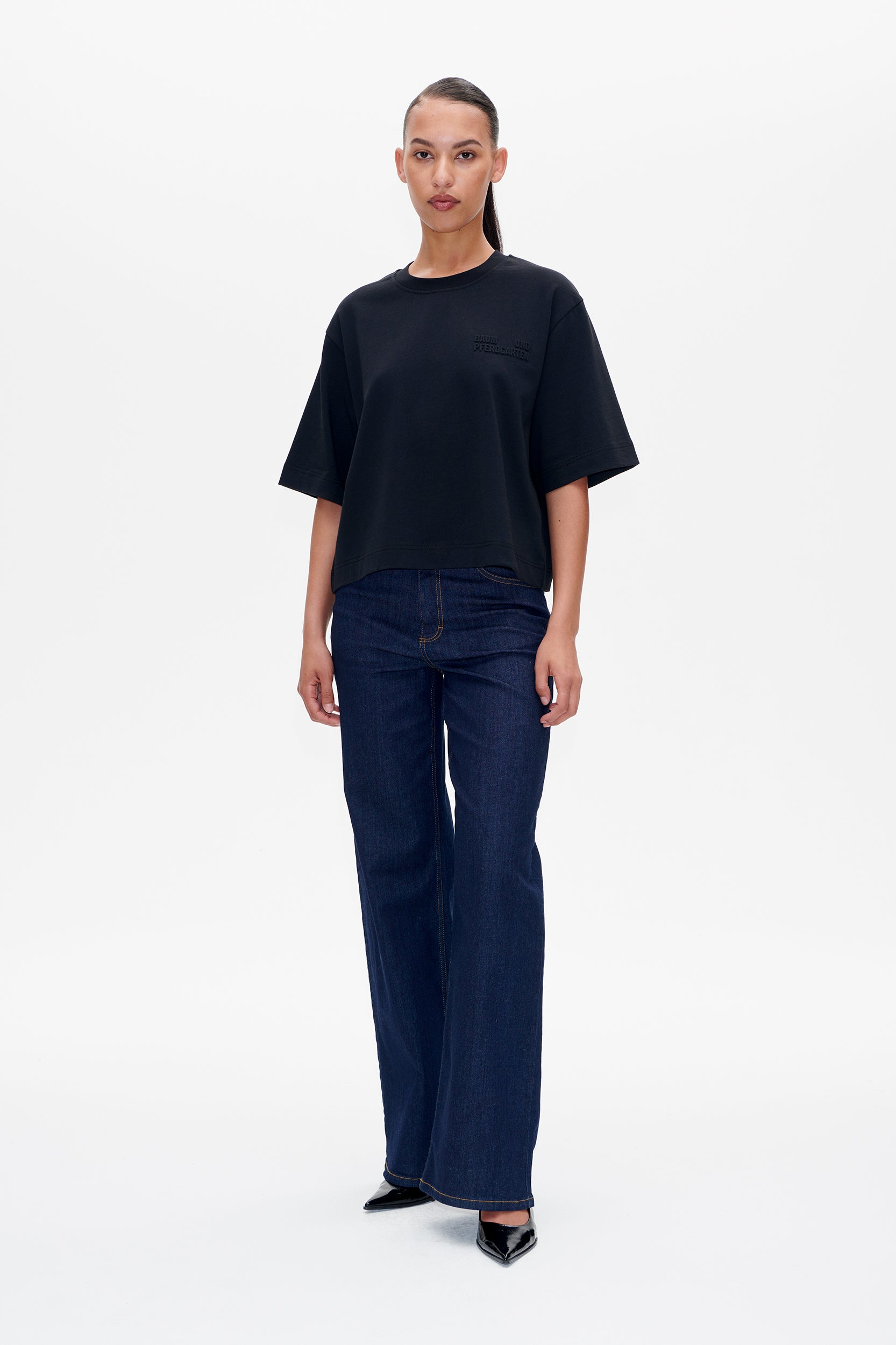 22135_9999_Lookfront.jpg Mediendatei