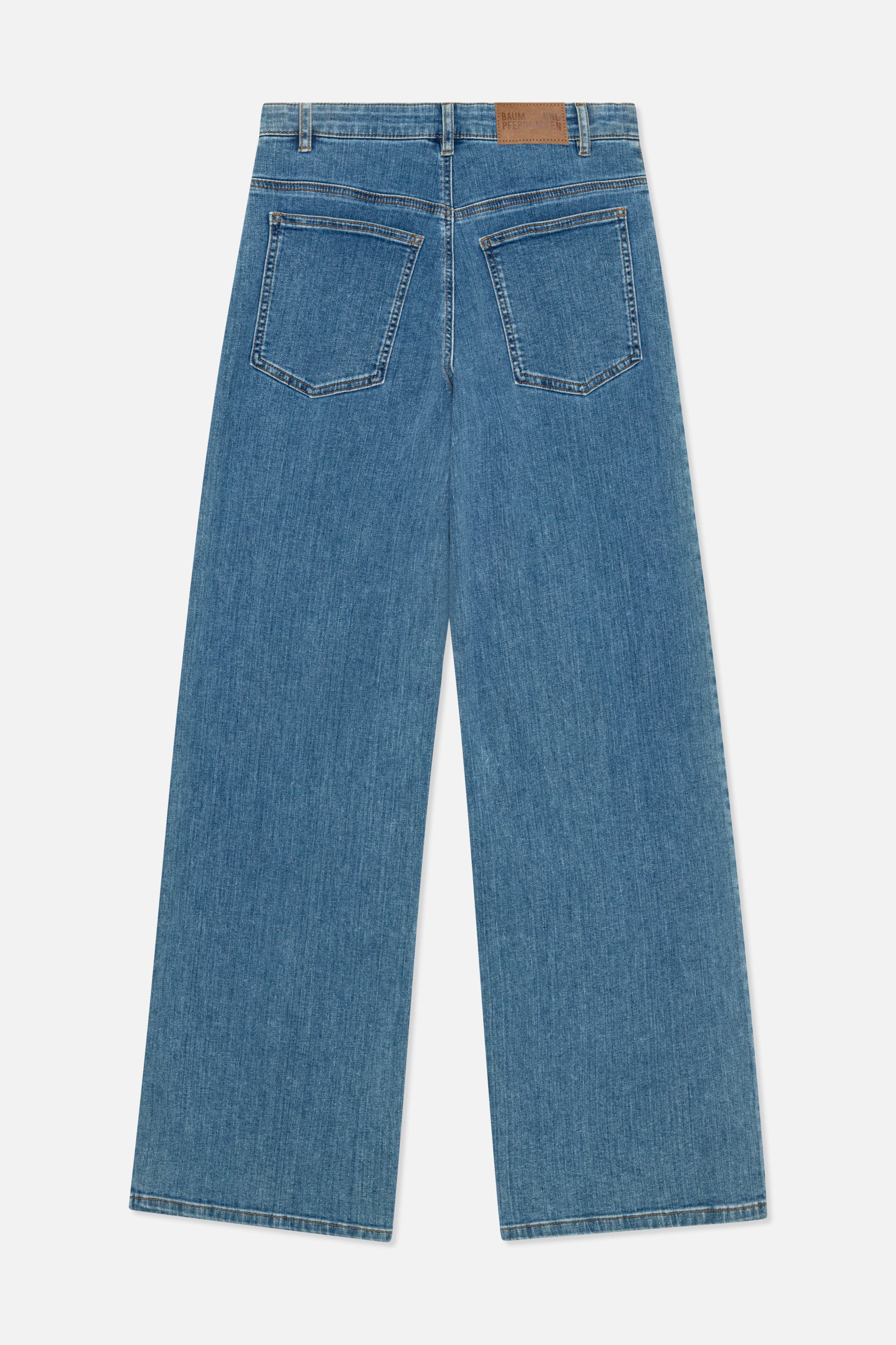 23443_7102_5.jpg media file