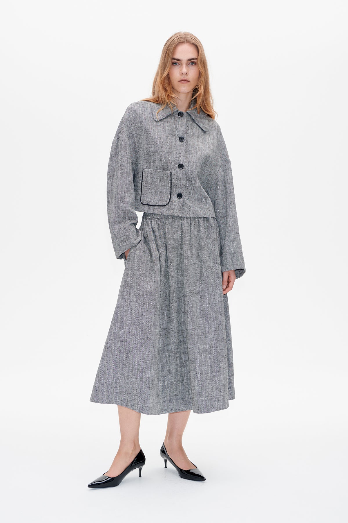 24005_9889_Lookfront.jpg Mediendatei