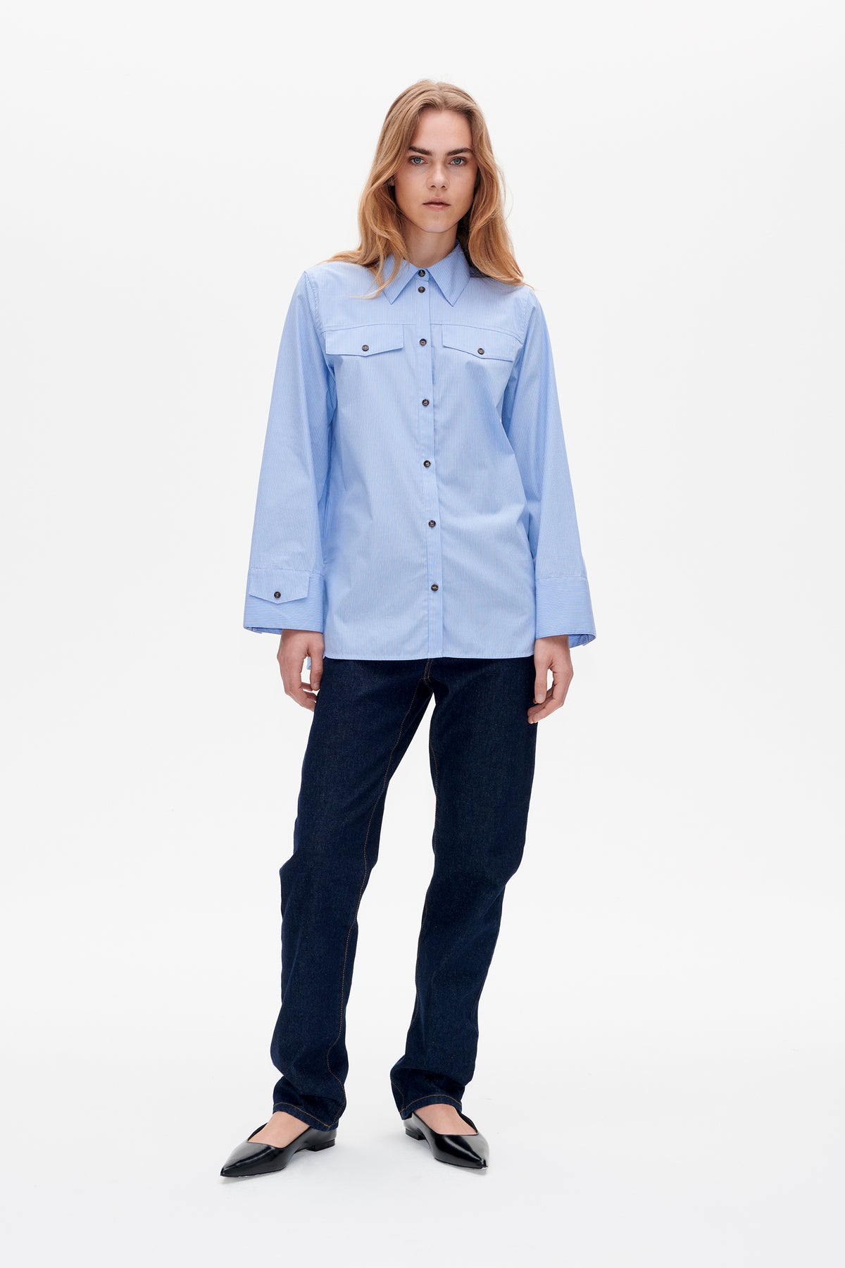 24027_7439_Lookfront.jpg Mediendatei