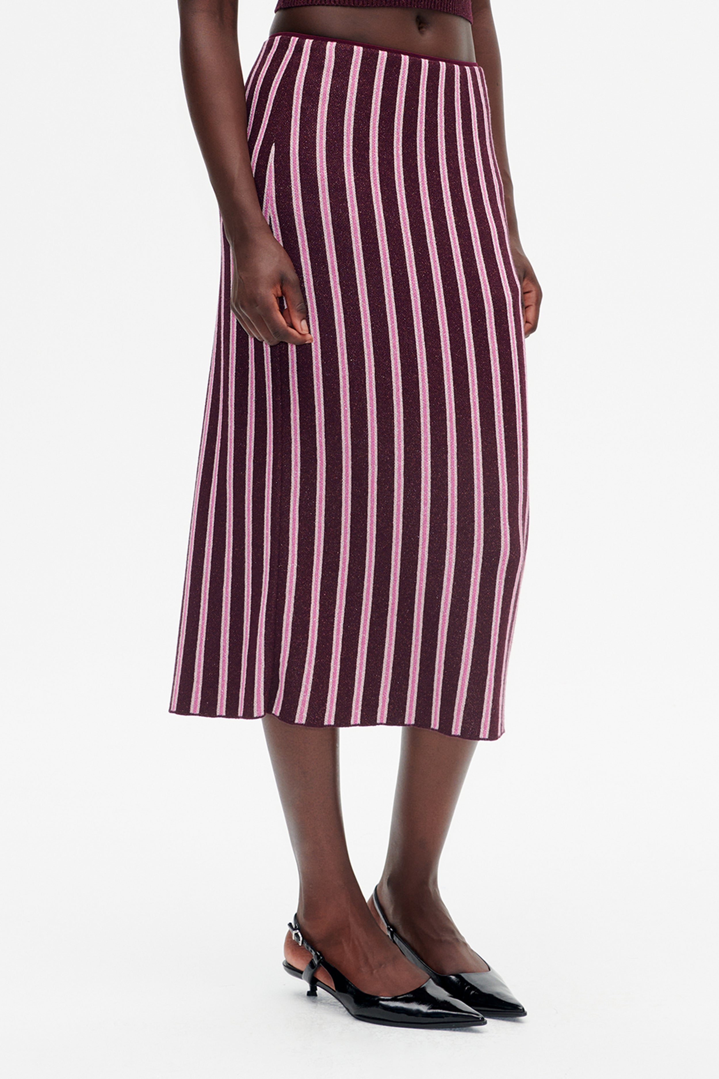 24121_8186_DETAIL.png media file