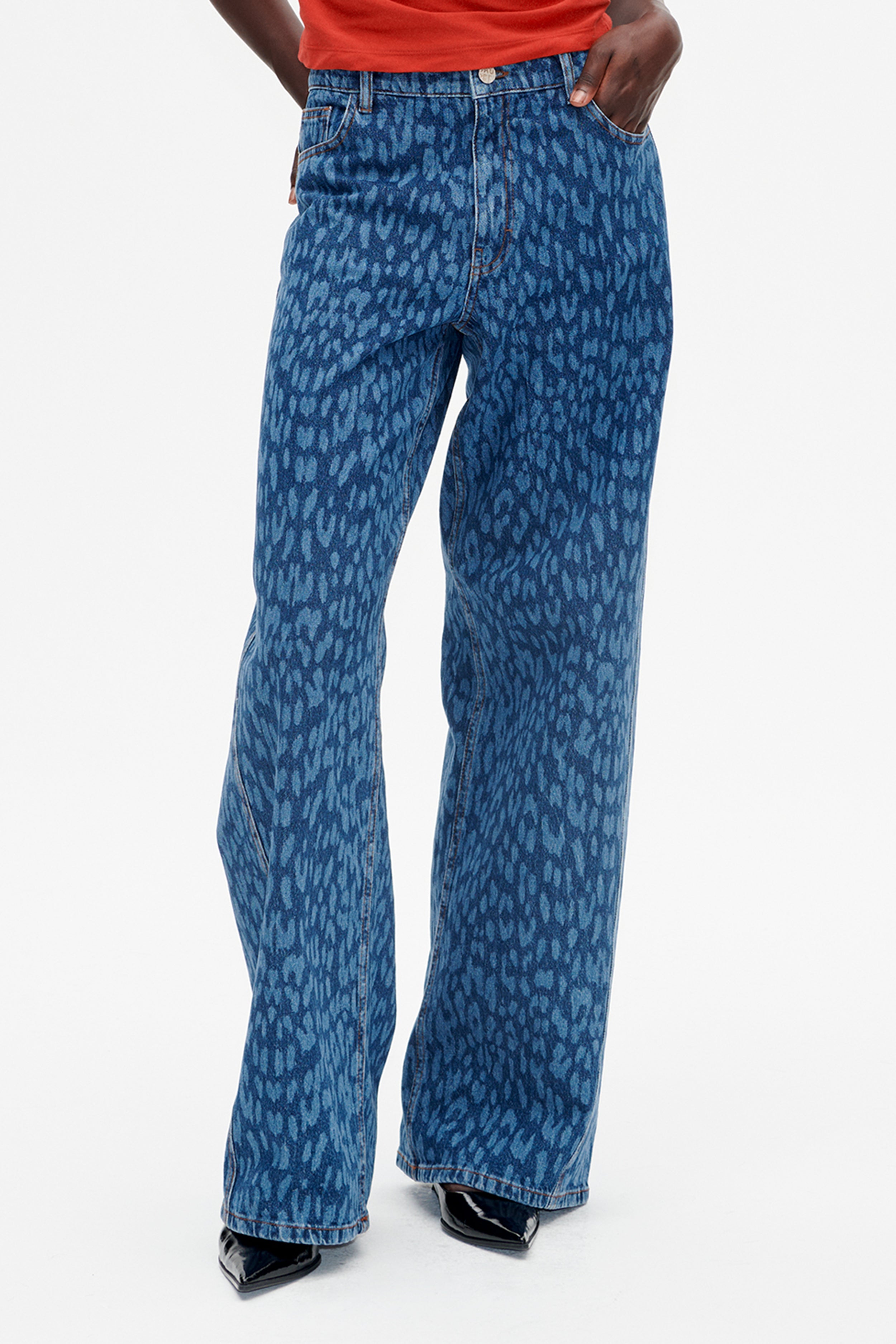 24139_7404_DETAIL.png media file