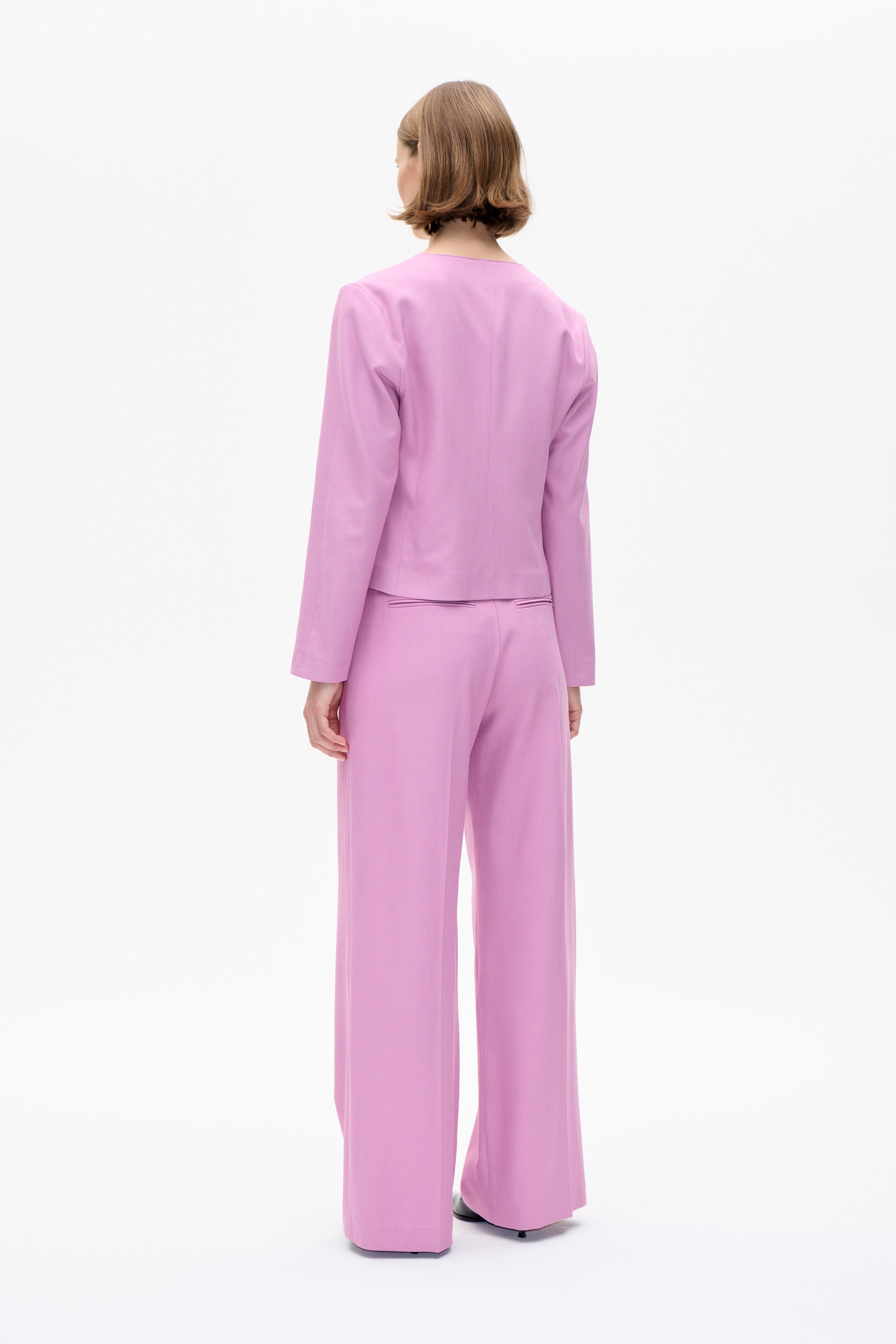 24292_2180_2.jpg media file