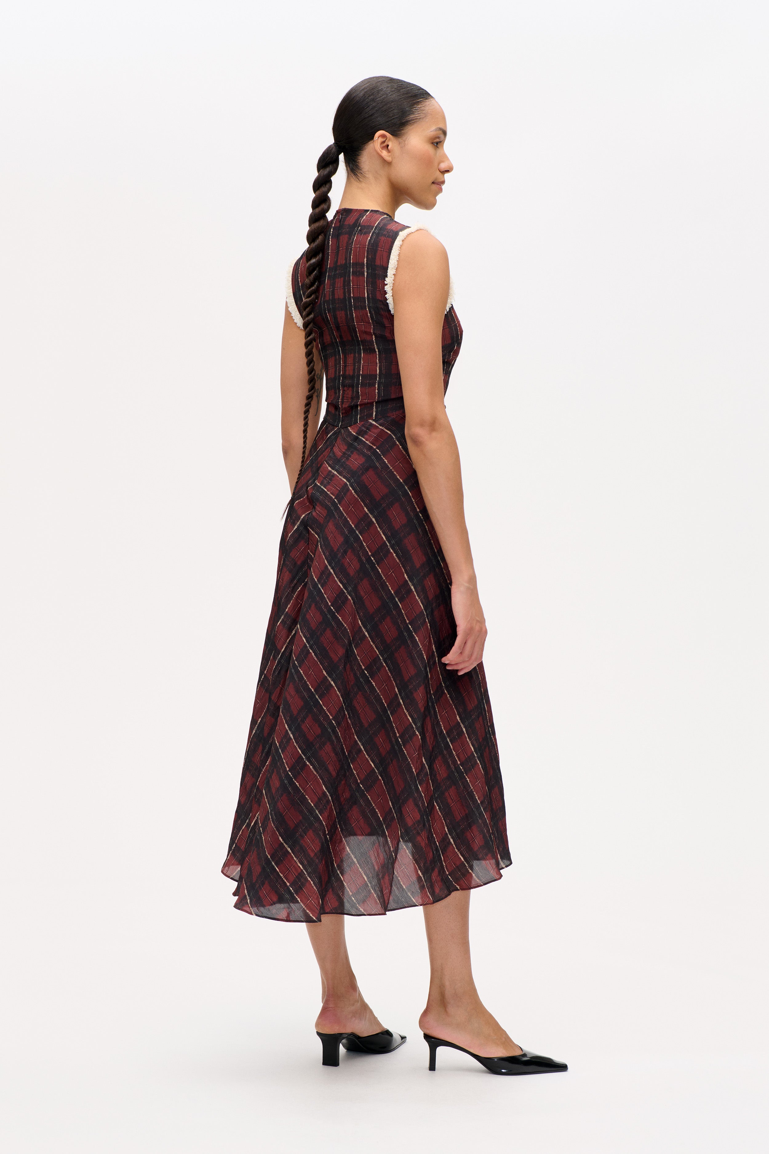 24385_4039_2.jpg media file