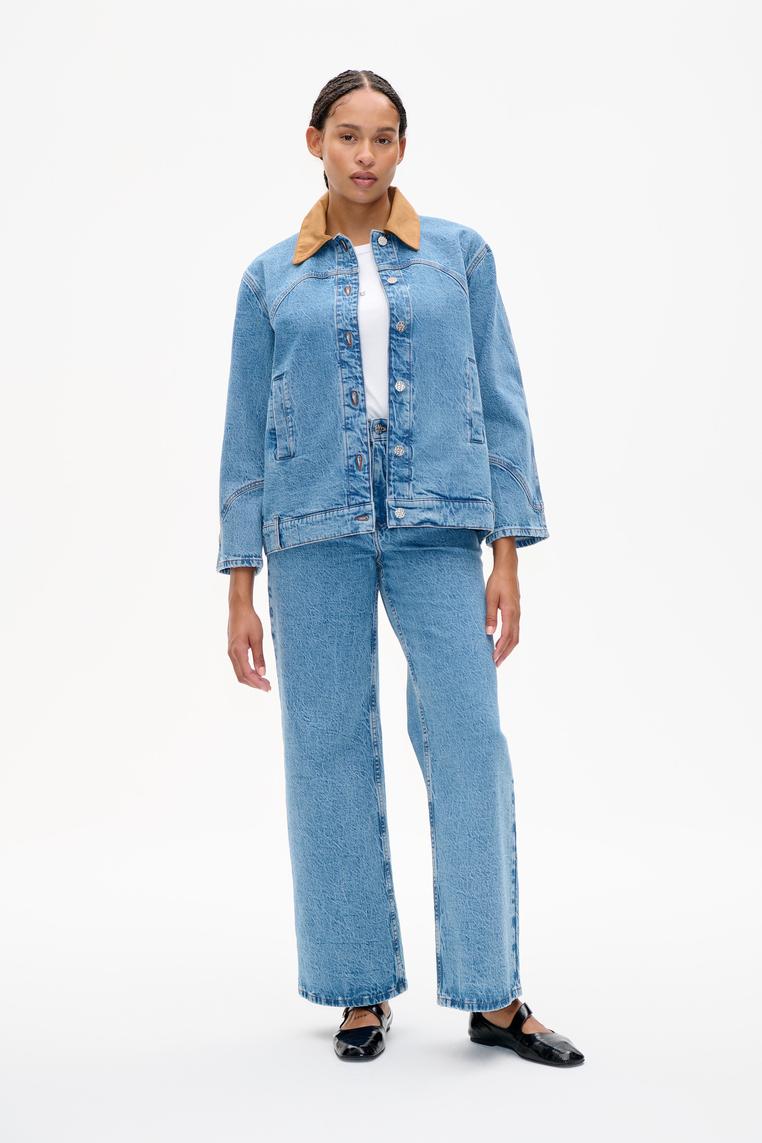 24608_7569_1.jpg media file