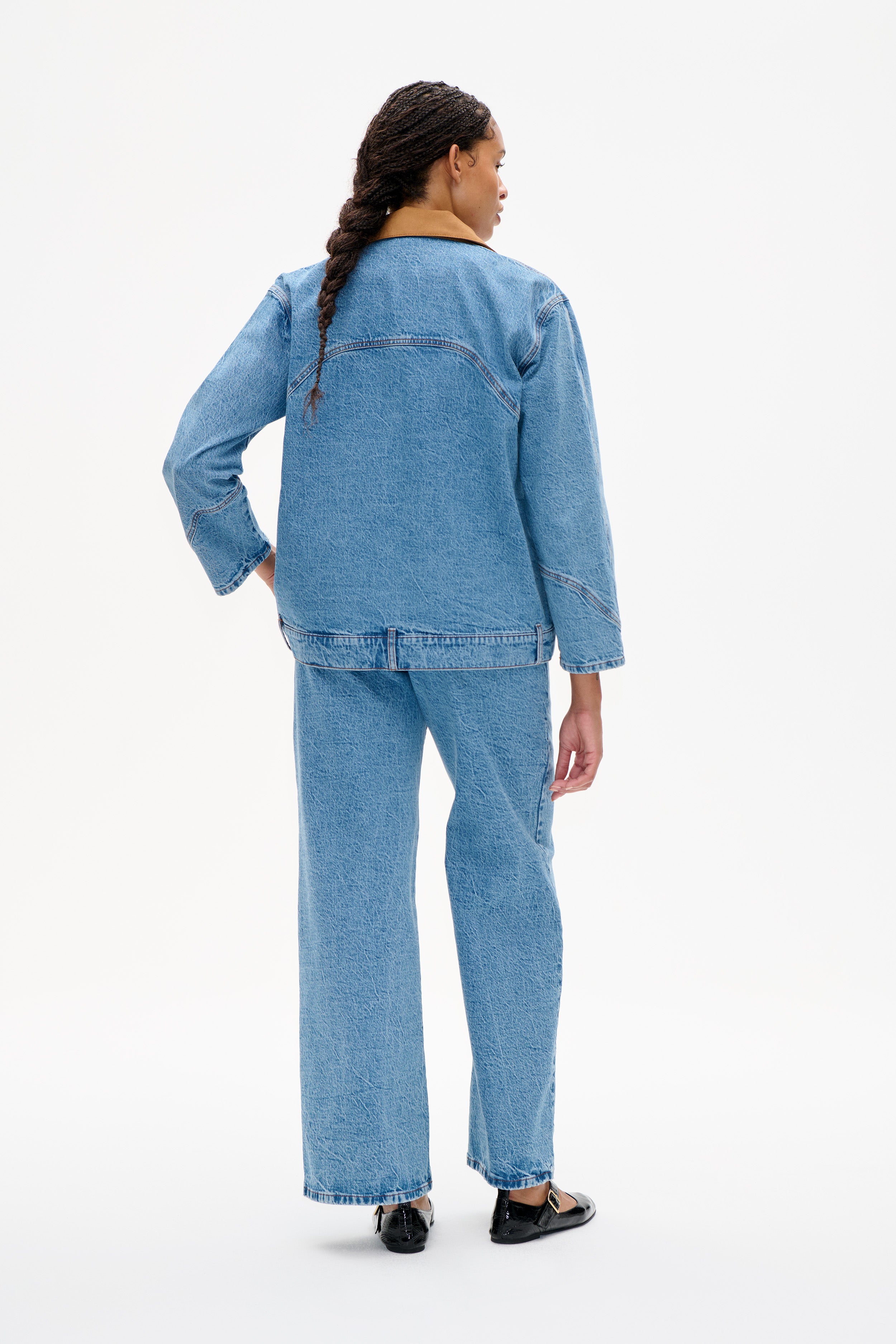 24608_7569_2.jpg media file