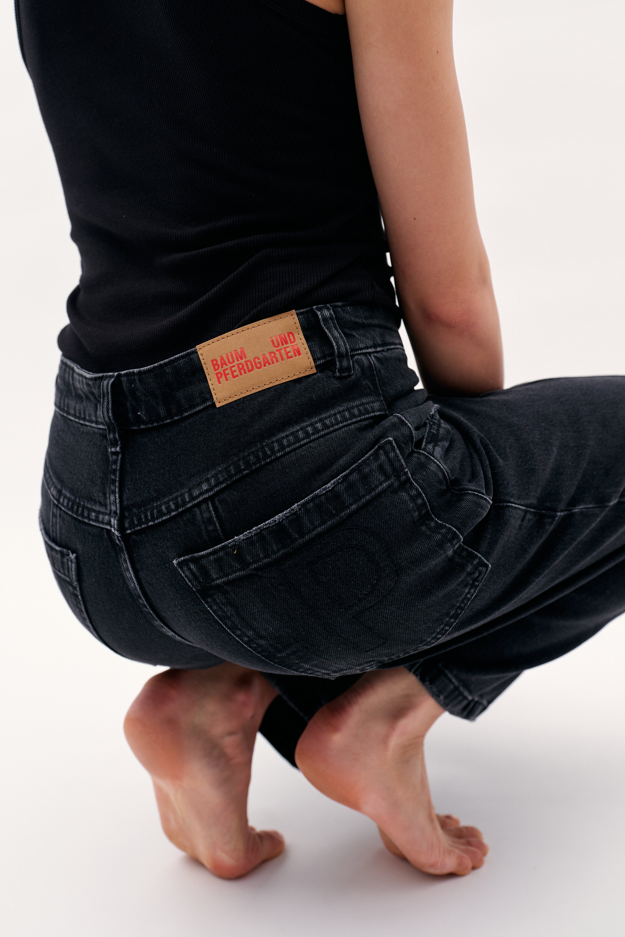 24704_9892_DETAIL.jpg media file