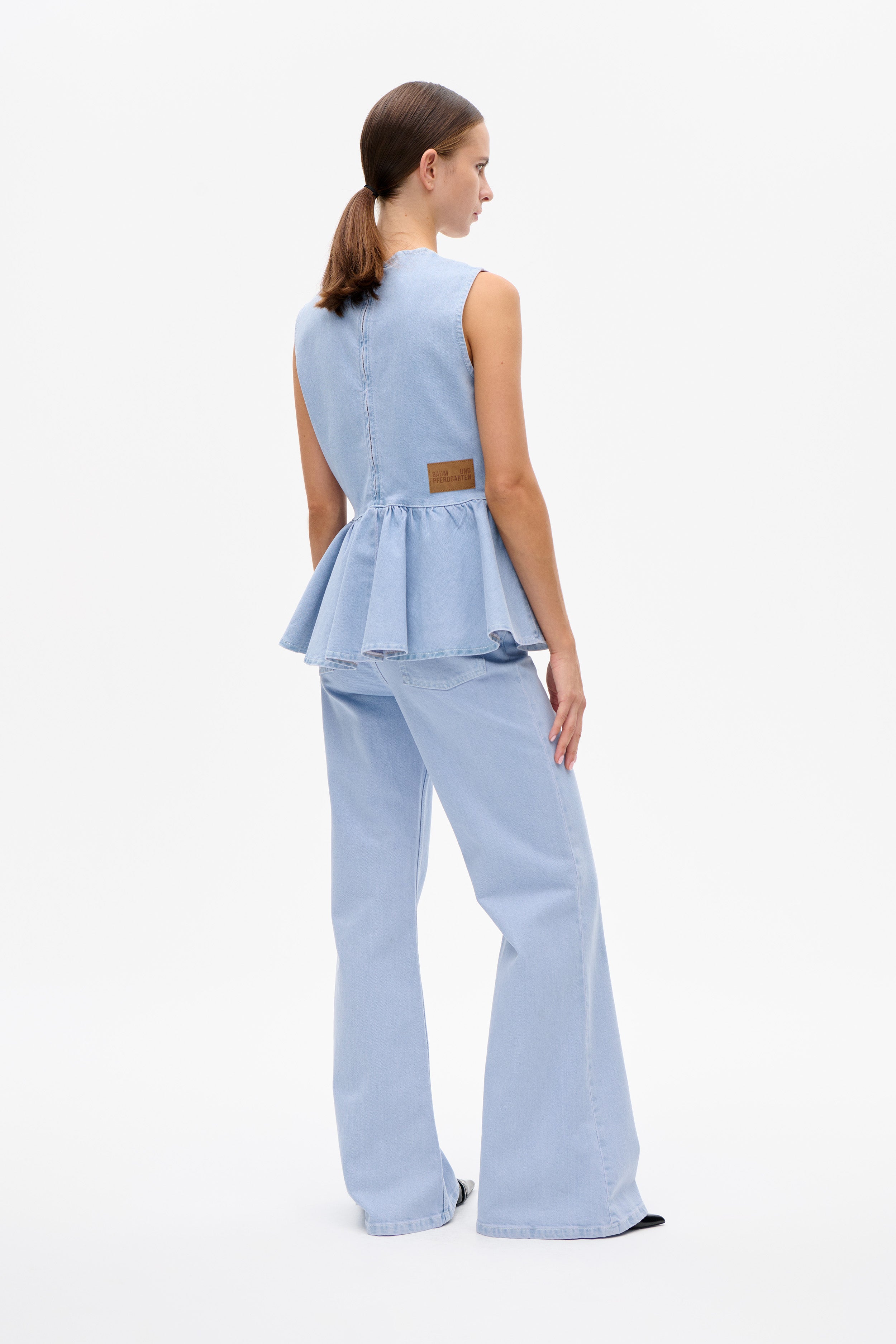 24759_7576_2.jpg media file