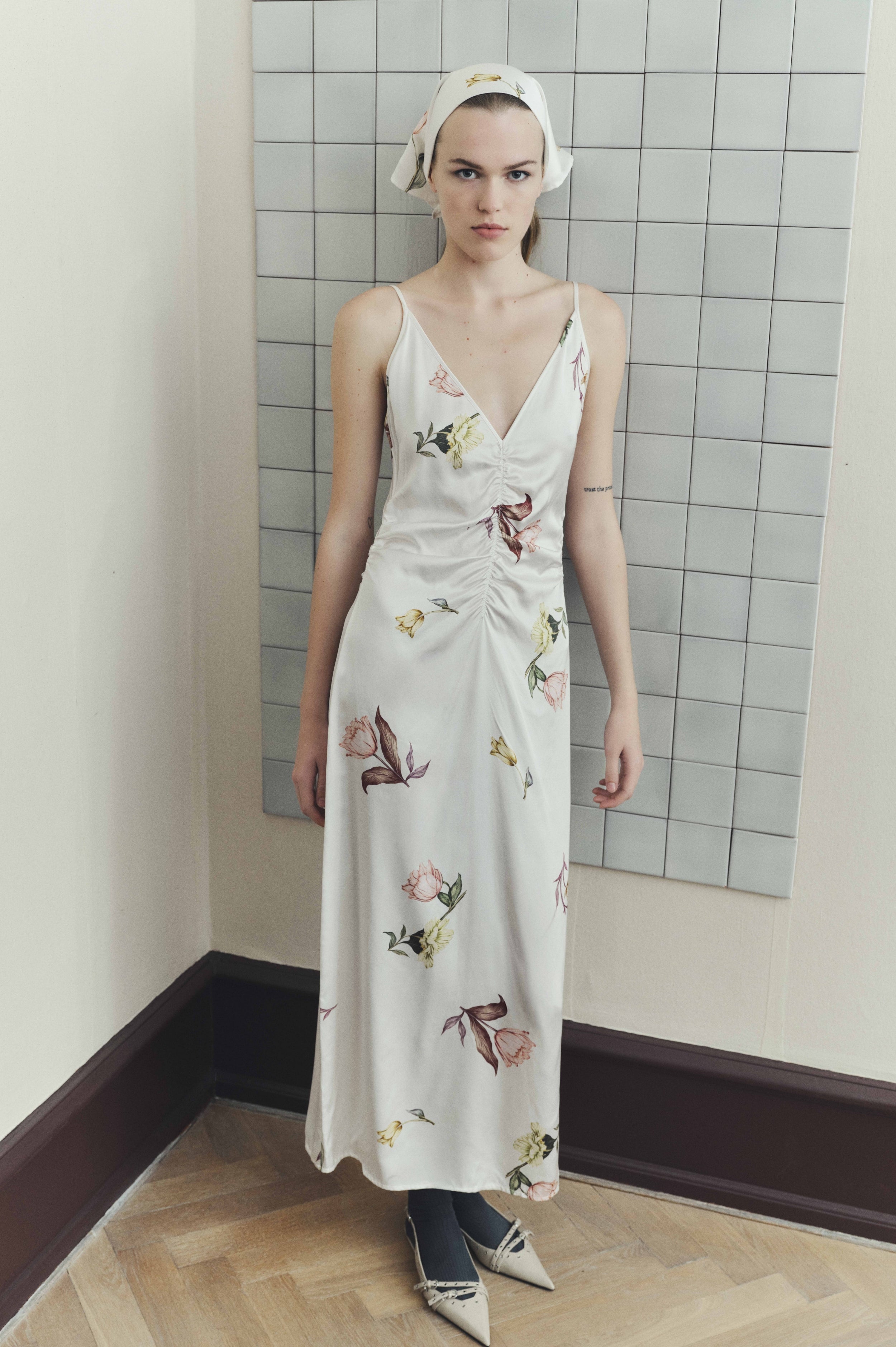 ATALIA KLEID | Kokoscreme Tulpen