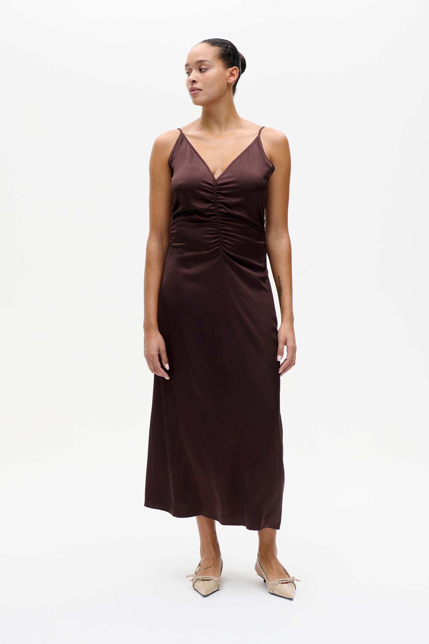 ATALIA KLEID | Kaffee-Braun