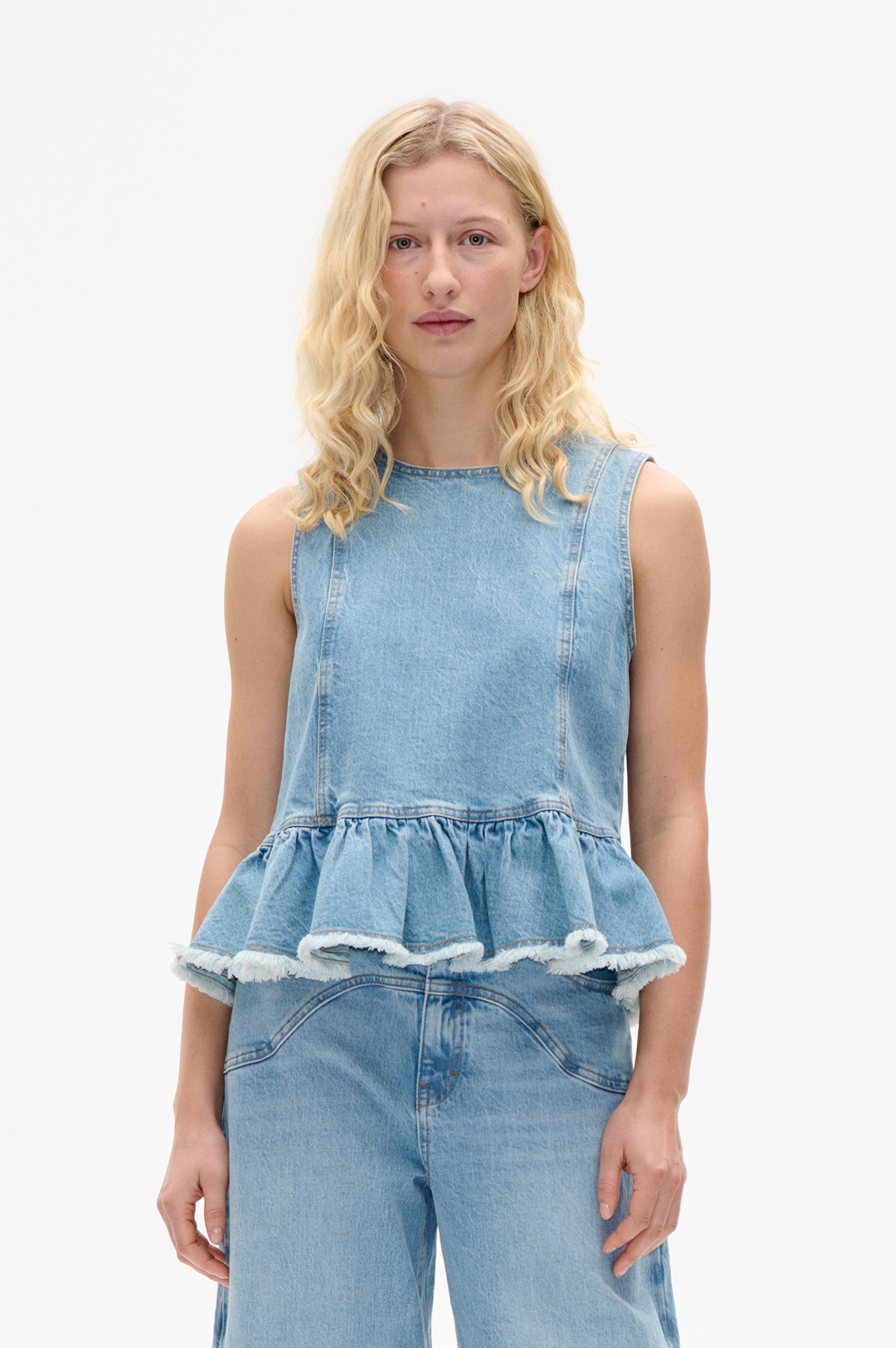 24932_7585_CROP.jpg media file