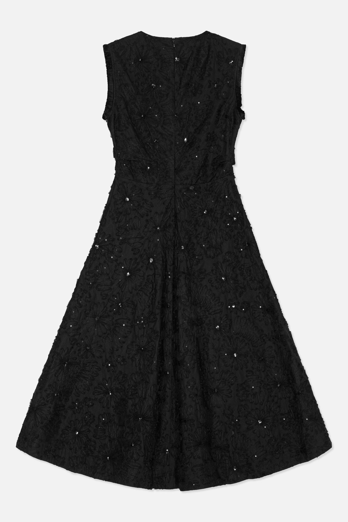 Rückansicht eines schwarzen, ärmellosen Kleids mit betonter Taille, ausgestelltem Rock, floralen Details und vereinzelten Pailletten.
