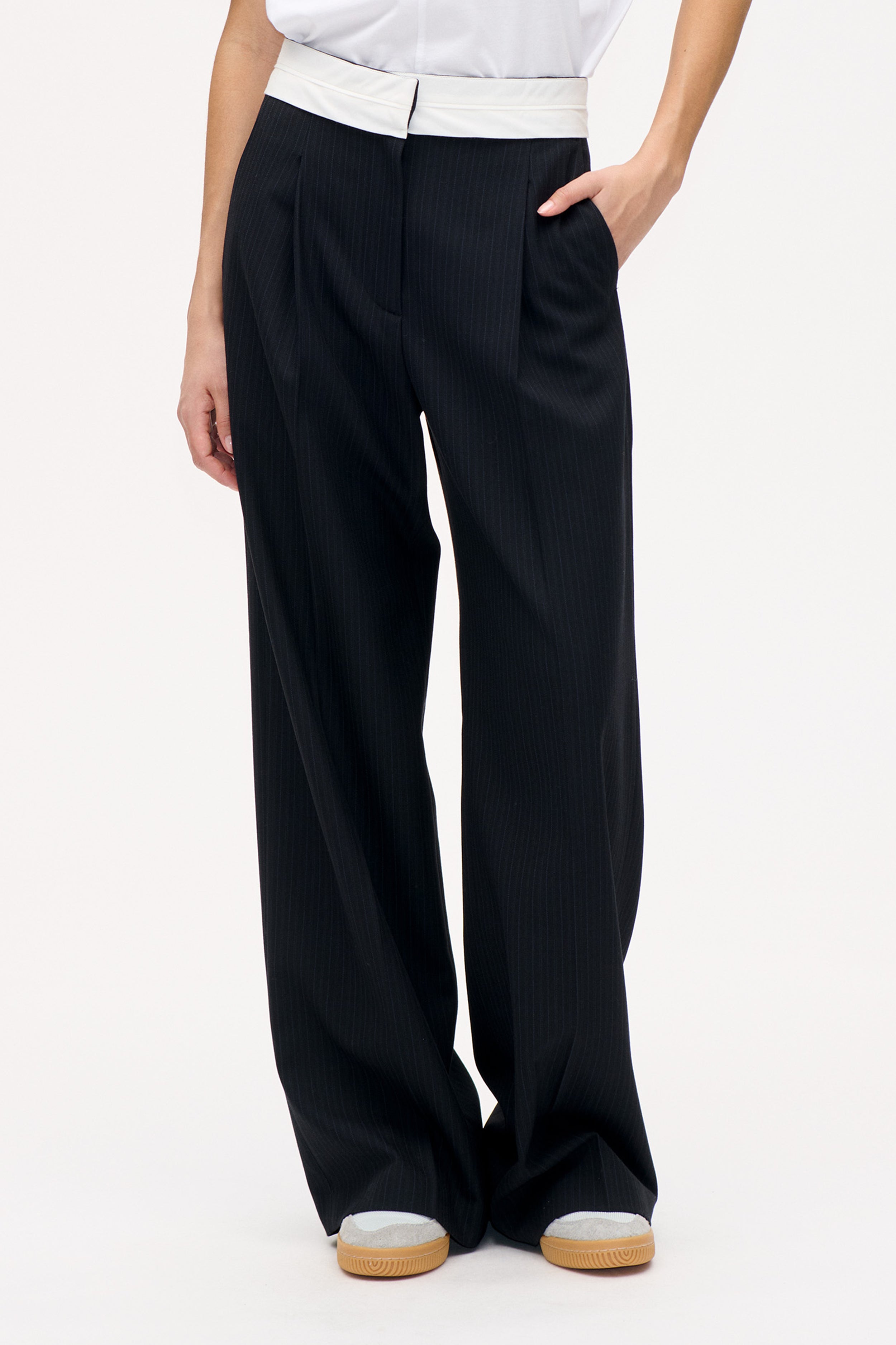 24388_9859_DETAIL.png media file