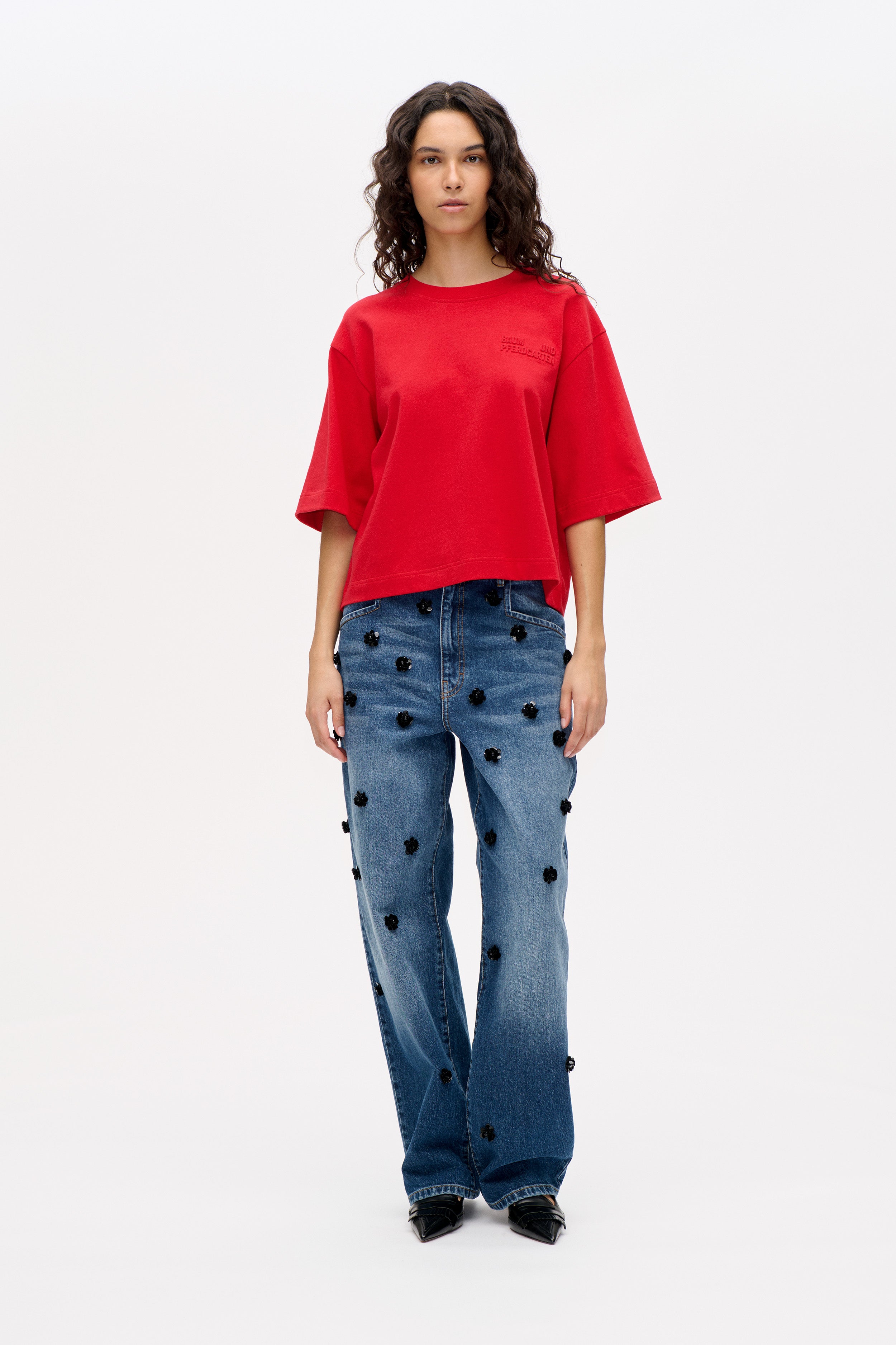 JIANA T-SHIRT | Crimson Red