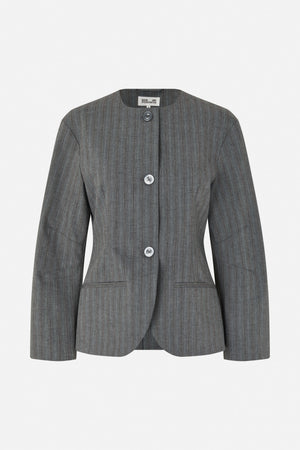 24756_9147_4.jpg media file