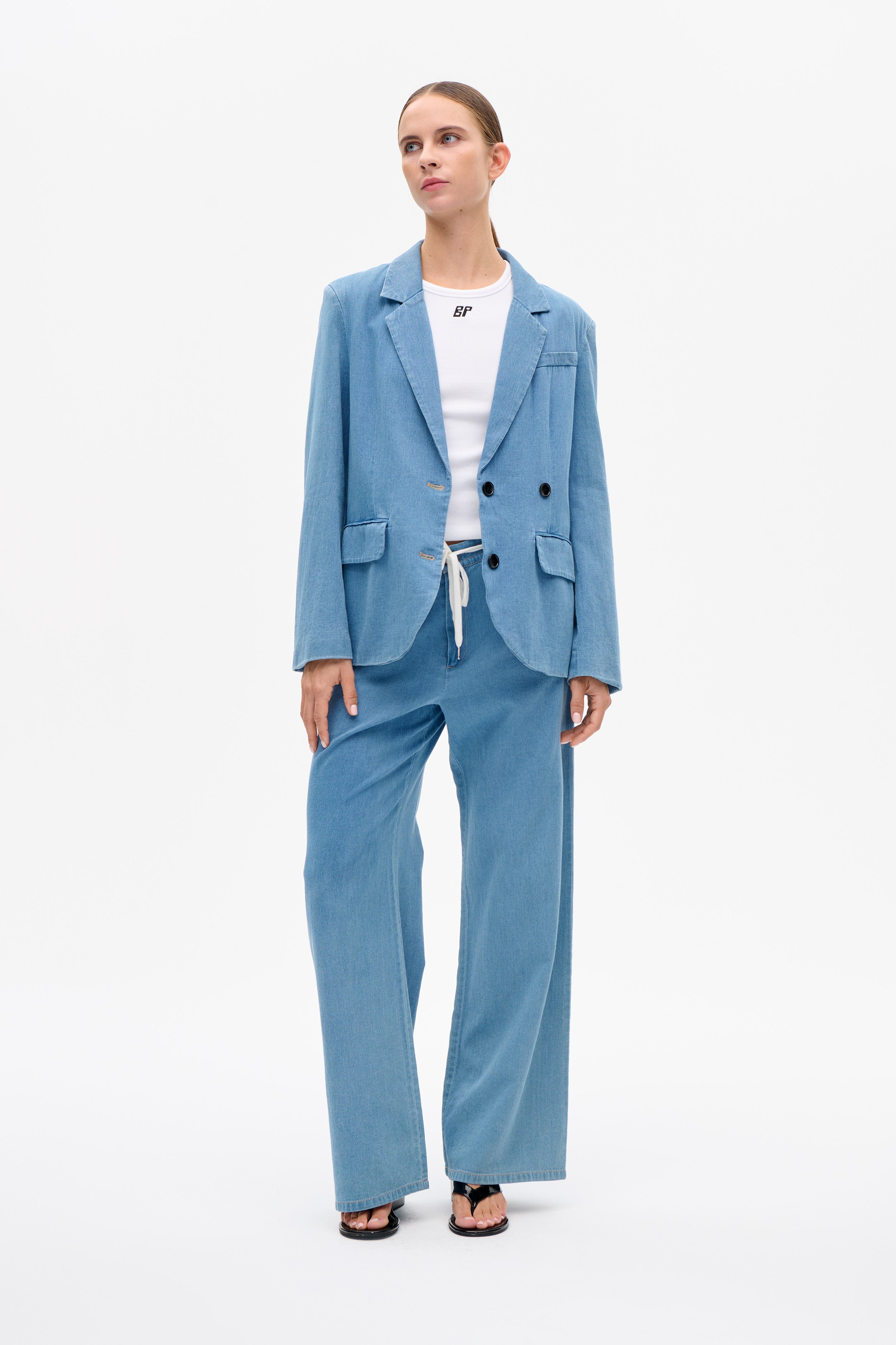 24842_7577_1.jpg media file