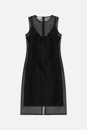 Vorderansicht eines schwarzen, ärmellosen Kleids mit transparenter Lage, blickdichtem Unterkleid, Spitzeneinsätzen im Brustbereich und einem durch den Stoff sichtbaren Reißverschluss am Rücken.